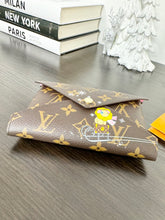 Load image into Gallery viewer, LOUIS VUITTON 2023 Limited Edition Kirigami Pochette Monogram Vivienne - Medium