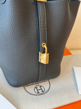 Load image into Gallery viewer, ✨NEW✨2025 Hermes Picotin 18 Clémence / Dark Bronze / Gold Hardware