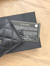Load image into Gallery viewer, CHANEL 2021 Grained Calfskin & Gold-Tone Metal Classic Card Holder in Black