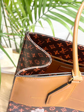 Load image into Gallery viewer, • LIMITED EDITION • LOUIS VUITTON Catogram City Steamer Cabas XXL Tote Bag