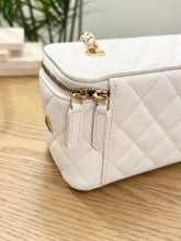 Load image into Gallery viewer, CHANEL 2023 Coco Casino Vanity With Chain Crossbody Bag in White