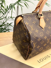 Load image into Gallery viewer, LOUIS VUITTON Monogram Speedy 30 Satchel Bag