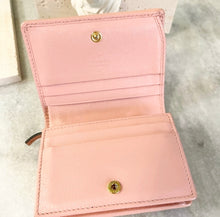 Load image into Gallery viewer, GUCCI GG Marmont Bi-Fold Compact Leather Wallet in Red