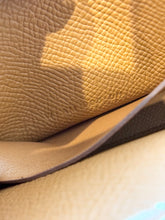 Load image into Gallery viewer, đ¤NEW! Hermès Hermesnap Wallet / Gold / Epsom / Palladium Hardware