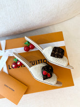 Load image into Gallery viewer, π LOUIS VUITTON LV x TM Takashi Murakami Raffia Cherry Cherie Mule / (EU) 38.5