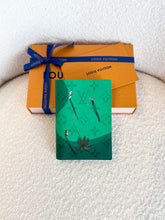 Load image into Gallery viewer, LOUIS VUITTON Golf Green Colored Monogram Passport Cover - Green