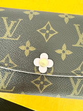 Load image into Gallery viewer, LOUIS VUITTON Monogram Bloom Flower Emilie Wallet in Fuchsia