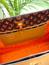 Load image into Gallery viewer, • LIMITED EDITION • LOUIS VUITTON Catogram City Steamer Cabas XXL Tote Bag