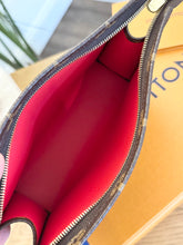 Load image into Gallery viewer, LOUIS VUITTON 2024 Monogram Canvas Toiletry Pouch 19