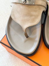 Load image into Gallery viewer, HERMES Empire Kelly Buckle Suede Sandal / Beige / EU (37)
