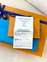 Load image into Gallery viewer, đź’™NEW!!  LOUIS VUITTON 2025 Canvas Credit Card Holder / Gaston Blue