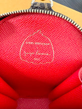 Load image into Gallery viewer, ▪️SOLD▪️LOUIS VUITTON 2023 LV x YK Multi Pochette Accessories Monogram Round Coin Purse