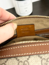 Load image into Gallery viewer, ▪️SOLD▪️GUCCI GG Supreme Canvas Small Boston Bag in Beige/Brown