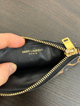 Load image into Gallery viewer, SAINT LAURENT Cassandre Zipped Fragments Credit Card Case in Leopard