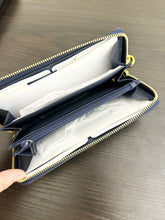 Load image into Gallery viewer, GUCCI Ophidia Calfskin Leather Zip Around Wallet in Blue Agata