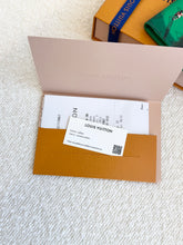 Load image into Gallery viewer, LOUIS VUITTON Golf Green Monogram Heritage Pocket Organizer / Green