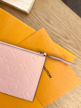 Load image into Gallery viewer, LOUIS VUITTON Monogram Empreinte Leather Zippy Coin Holder in Rose Poudre