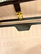 Load image into Gallery viewer, LOUIS VUITTON Neverfull MM Damier Ebene Canvas Tote Bag in Rose Ballerine