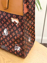 Load image into Gallery viewer, • LIMITED EDITION • LOUIS VUITTON Catogram City Steamer Cabas XXL Tote Bag