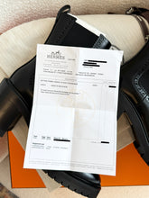 Load image into Gallery viewer, Hermes 2025 Lindsay 70 Ankle Boots - Black / EU 39