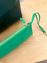 Load image into Gallery viewer, BOTTEGA VENETA Medium Arco Tote Bag in Raintree