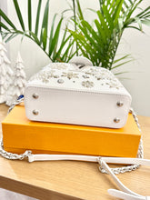 Load image into Gallery viewer, LOUIS VUITTON 2024 - LIMITED EDITION - Capucines Mini Ski Snowflake Satchel Bag