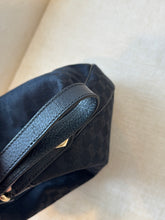 Load image into Gallery viewer, GUCCI GG Monogram Canvas Medium Charmy Hobo Bag / Black