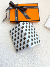 Load image into Gallery viewer, HERMES 2025 Calvi Duo Suitcase "Valises" Printed Swift Leather / Bleu Brume