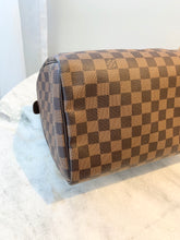 Load image into Gallery viewer, LOUIS VUITTON Damier Ebene Speedy 30 Satchel Bag