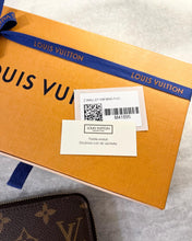 Load image into Gallery viewer, LOUIS VUITTON Monogram Zippy Wallet in Fuchsia