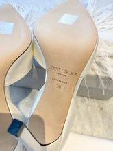 Load image into Gallery viewer, JIMMY CHOO Liz 100 Ivory Satin Pointy Toe Pumps With Crystals And Fascinator Feathers In White EU38