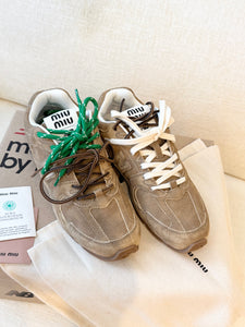 New Balance X Miu Miu Women’s 530 SL Suede Sneakers in Ecru / EU 38