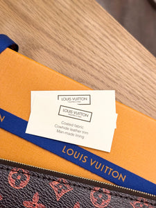 LOUIS VUITTON Catogram Pochette Wristlet Pouch