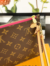 Load image into Gallery viewer, LOUIS VUITTON 2022 Monogram Neverfull MM Pochette Wristlet Pouch in Pivoine Pink
