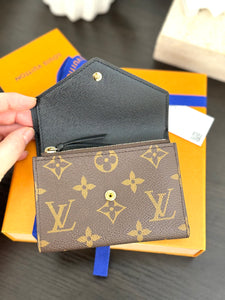 LOUIS VUITTON Monogram Reverse Victorine Wallet