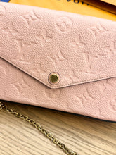 Load image into Gallery viewer, LOUIS VUITTON Félicie Pochette Empriente Leather Crossbody Bag - Rose Poudre
