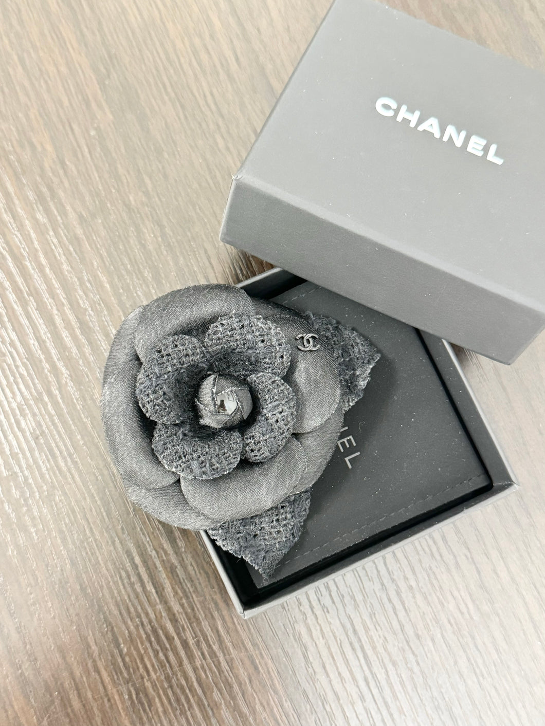 CHANEL Tweed Fabric Camellia Pin Brooch in Black