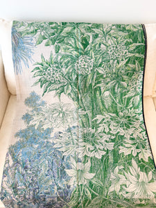HERMES 2024 All'Orto Botanico di Palermo Shawl 140 / Vert Vif / Naturel / Bleu