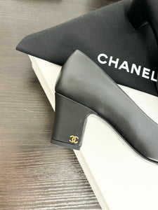 CHANEL 2020 Leather Uniform Pumps in Black - EU37.5