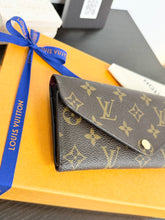 Load image into Gallery viewer, LOUIS VUITTON Monogram Josephine Wallet in Fuchsia
