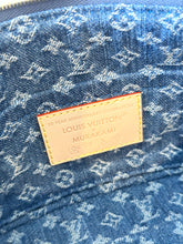Load image into Gallery viewer, 🍒 LOUIS VUITTON LV x TM Takashi Murakami Monogram Denim Pochette Accessoires

