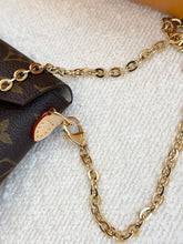 Load image into Gallery viewer, LOUIS VUITTON 2025 Cartogram Kirigami Organizer On Chain
