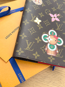 LOUIS VUITTON 2024 Limited Edition Monogram Canvas Emily Notebook Cover MM