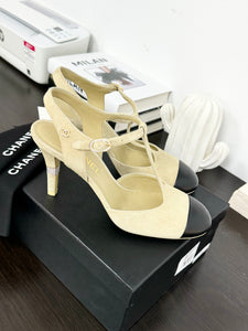 CHANEL 2022 Suede Cap Toe Crystal Slingback Pumps in Light Beige/Black - EU38