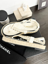 Load image into Gallery viewer, ▪️SOLD▪️CHANEL Lambskin Chain CC Thong Espadrille Sandals in White (EU36)
