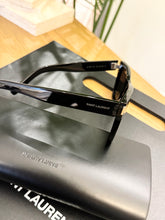 Load image into Gallery viewer, SAINT LAURENT SL 556 Rectangle-Frame Sunglasses
