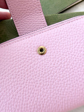 Load image into Gallery viewer, GUCCI Medium Double G Bi-Fold Compact Wallet with Bamboo / Pink
