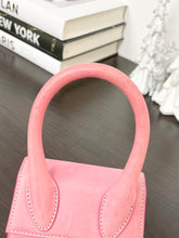 Load image into Gallery viewer, JACQUEMUS Le Chiquito Mini Leather Tote in Pink
