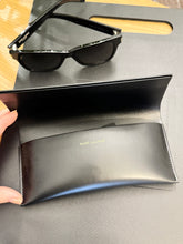 Load image into Gallery viewer, SAINT LAURENT SL 556 Rectangle-Frame Sunglasses
