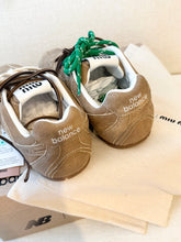 Load image into Gallery viewer, New Balance X Miu Miu Women’s 530 SL Suede Sneakers in Ecru / EU 38
